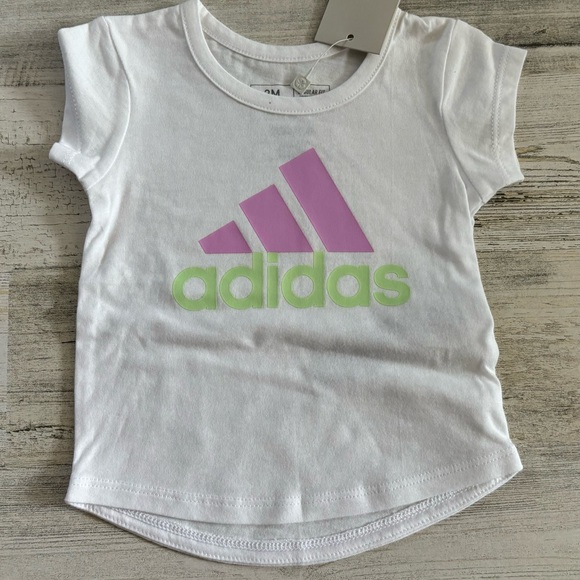 Adidas Girls 2 Piece Short Set - Picture 2 of 3